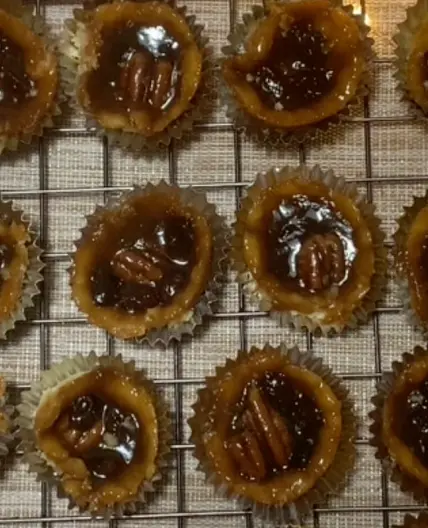 Vegan toffee butter tarts
