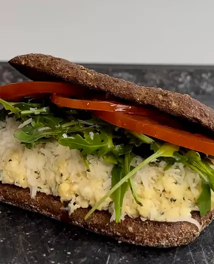 Vegetarisches High Protein Sandwich