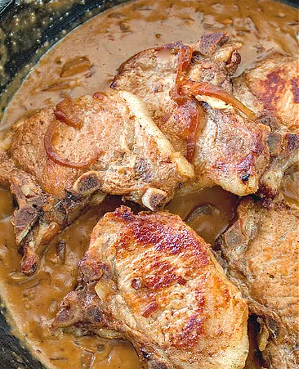 Pork Chops in Sour Cream Gravy