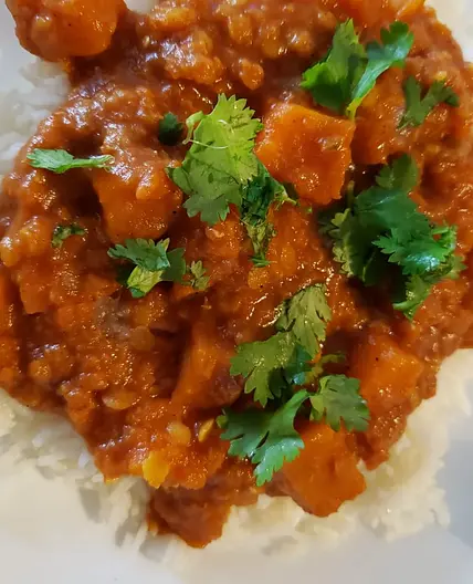 Vegan red thai curry