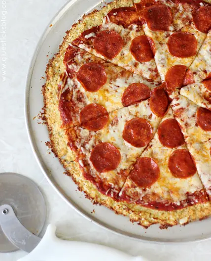 (Turkey) Pepperoni Cauliflower Pizza