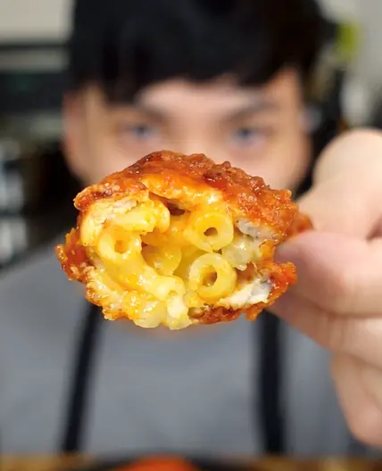 Mac & Cheese Stuffed Buffalo Wings