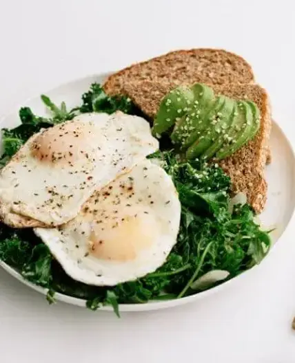 Quick & Easy Stress-Reducing Supergreens Egg Bowl