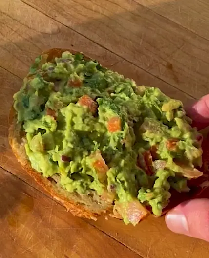 THE ULTIMATE GUACAMOLE
