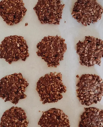 Homemade No Bake Chocolate Crisp Cookies
