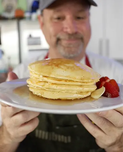 Fluffy Everyday Pancakes