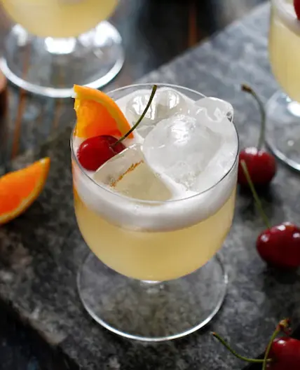 Amaretto sour