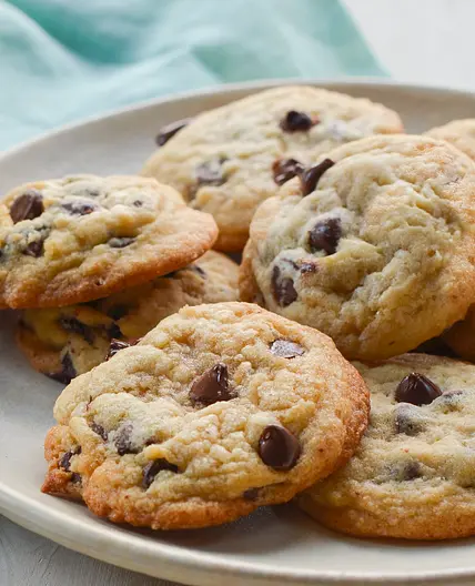BEST Chocolate Chip Cookies