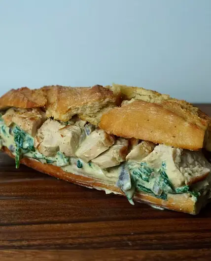 Hähnchen Spinat Sandwich