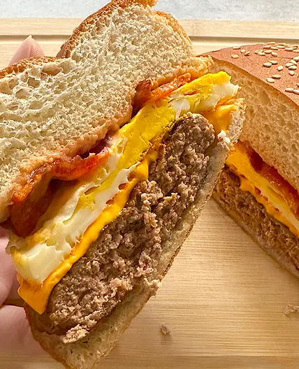 Homemade McDonald's Tsukimi Burger (月見バーガー - Moon Gazing burger)