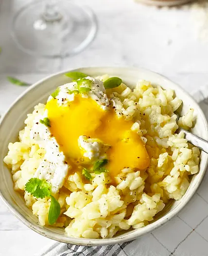 Risotto au céleri-rave et oeufs pochés