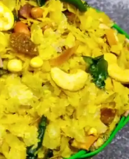 Diwali Special Poha Chivada recipe by Cooking Ki Abcd Heena Shaikh