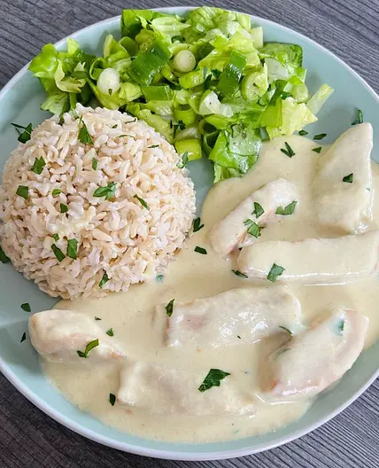 Hähnchen in Honig-Senf-Sauce