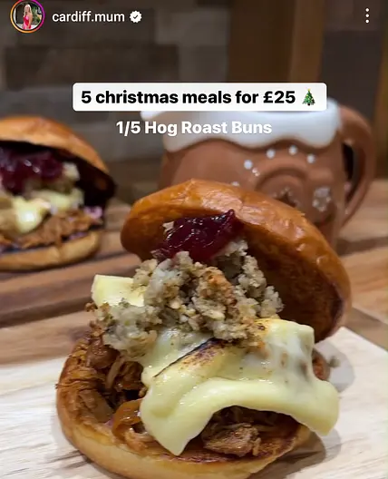 Hog roast buns