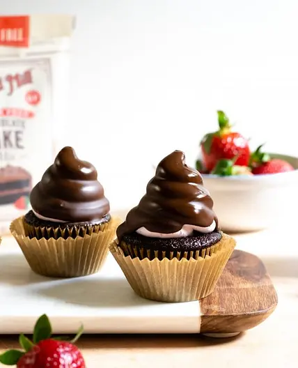 Chocolate Strawberry Hi-Hat Cupcakes