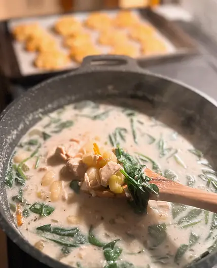 Slow Cooker Chicken & Gnocchi Soup