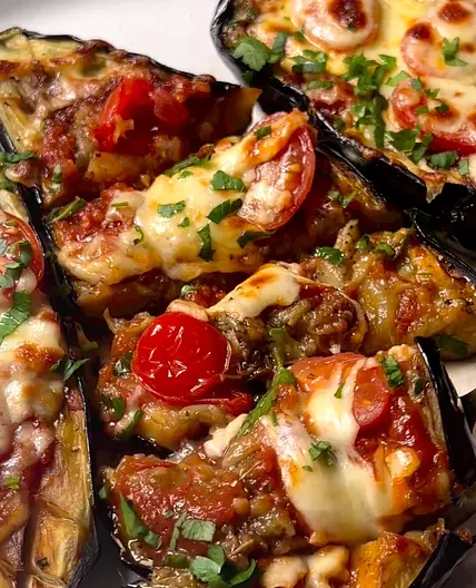 Juicy Eggplant Pizza Steaks