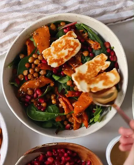 Pumpkin, Halloumi & chickpea salad