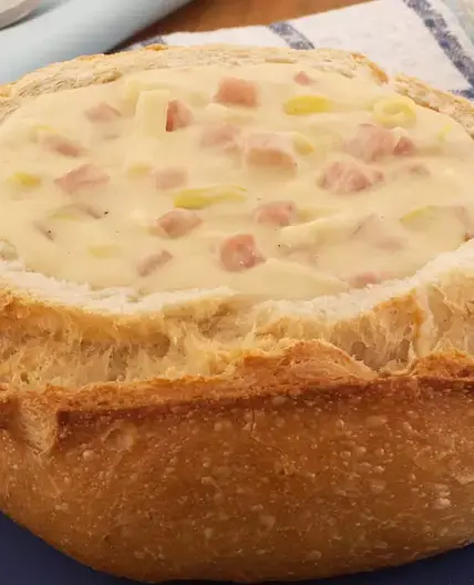 Creme de queijo com lombo no pão