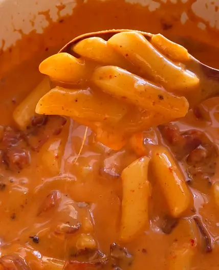 Creamy Rose Tteokbokki