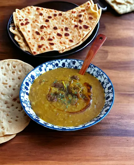 Adasi (Persian lentil soup)