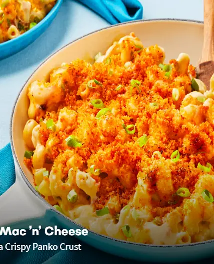 Triple-Cheese Mac ’n’ Cheese with Green Pepper & a Crispy Panko Crust