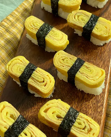 Easy & Quick Egg Sushi