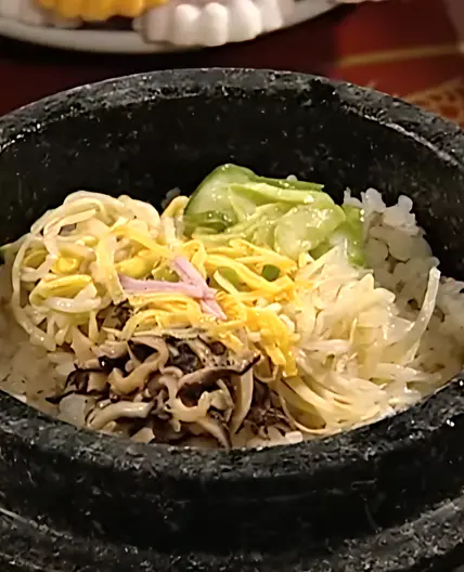돌솥비빔밥