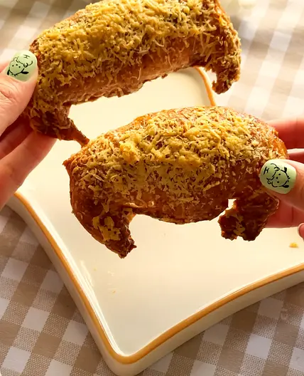 Garlic Butter Rice Paper Croissant