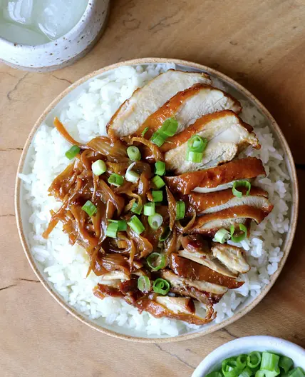 Caramelized Ginger Chicken Thighs