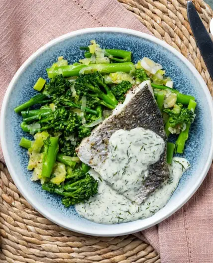 Herb sea bream with creamy dill veggies
