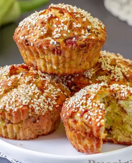Кабачковые маффины с беконом