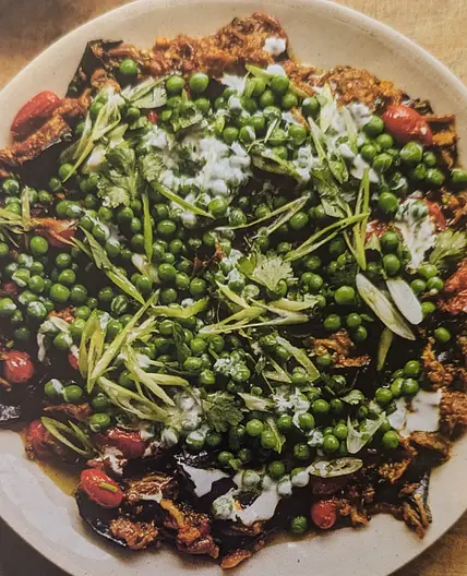 Spiced mashed eggplant and peas (Ottolenghi test kitchen)