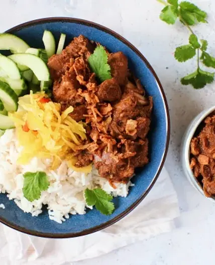 Vegetarische rendang van jackfruit