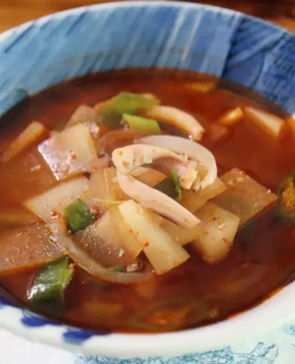 얼큰하고 시원한 오징어 고추장찌개