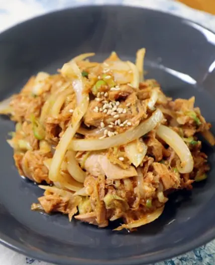 참치캔으로 만드는 간편 참치캔볶음