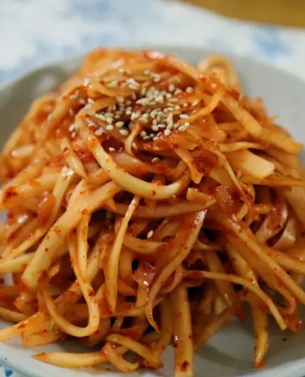 무생채처럼 맛있는새콤달콤 파파야생채