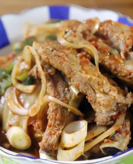 감칠맛 폭발 등갈비 김치찜 레시피