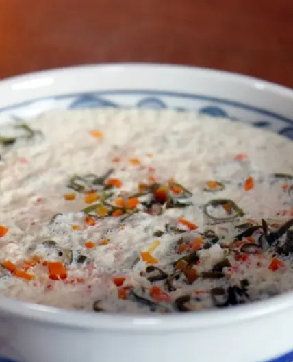 부드럽고 폭신폭신한 두부찜 계란찜보다 맛있어요.