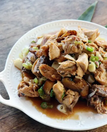 간장소스 맛이 기가 막힌 청도 옹치기 만들어 보세요.