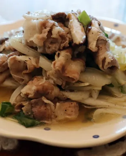 물 없이 만드는 진하고 깊은 맛 무수분 우삼겹 샤브샤브찜
