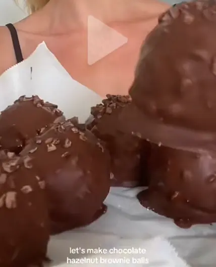 Elle Gibson brownie ball