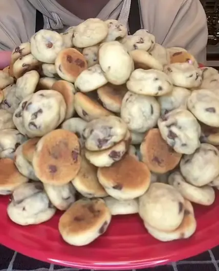 Mini Chocolate Chip Cookies