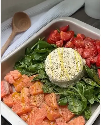 Salmon and Cream Cheese Spinach Bake