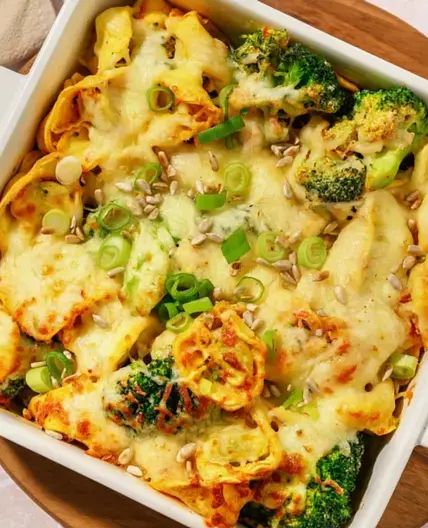 Gratinierter Tortellini-Auflauf