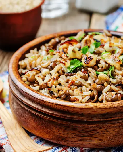 Mujadara (Lebanese Lentils & Rice with Caramelized Onions)