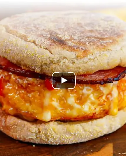 Egg White, Canadian Bacon & Cheese Breakfast Sandwiches