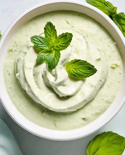 Crema fría de calabacín y menta