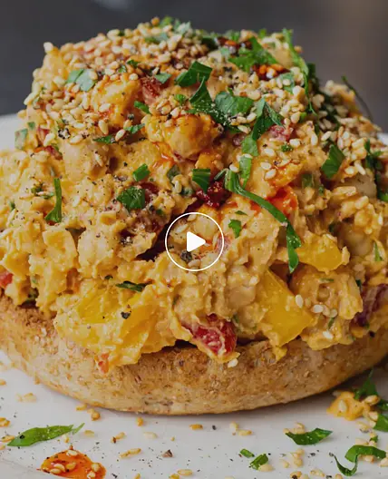 Chickpea, Tahini & Harissa Smoosh