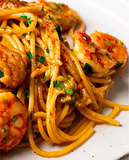 🦐 Spicy Gochujang Garlic King Prawn Tagliatelle